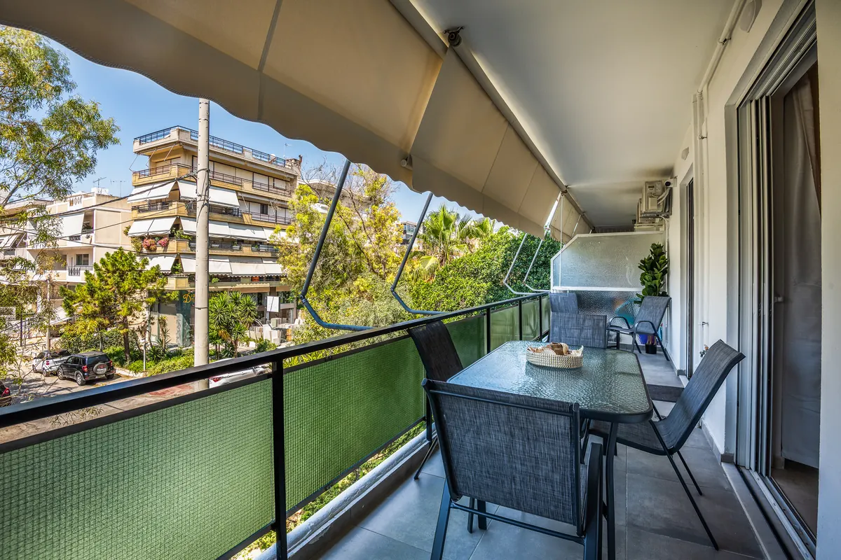 Amphitryon Residence private balcony