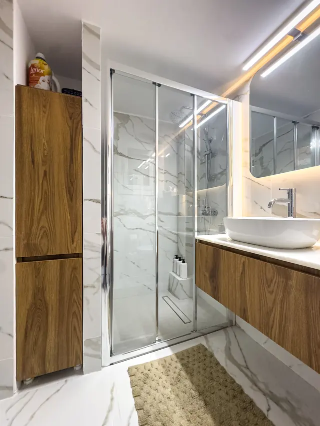 Amphitryon Residence in Glyfada